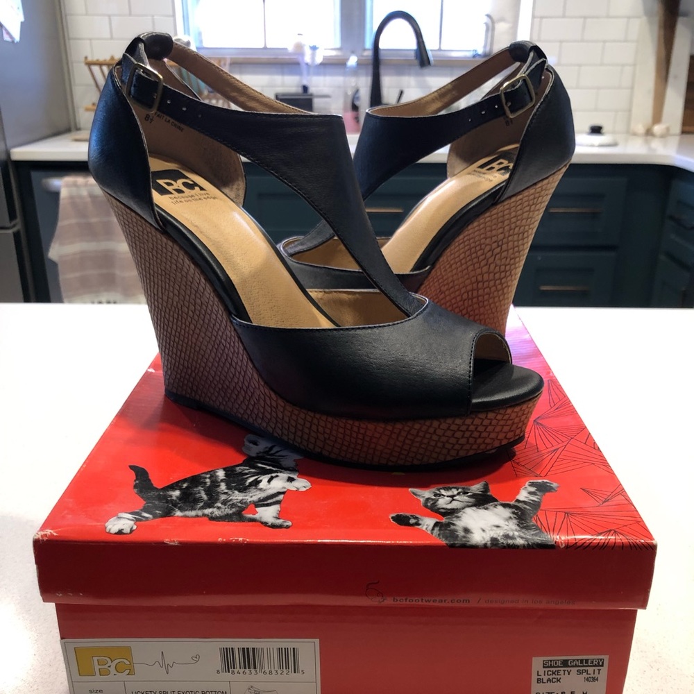 Black Wedges